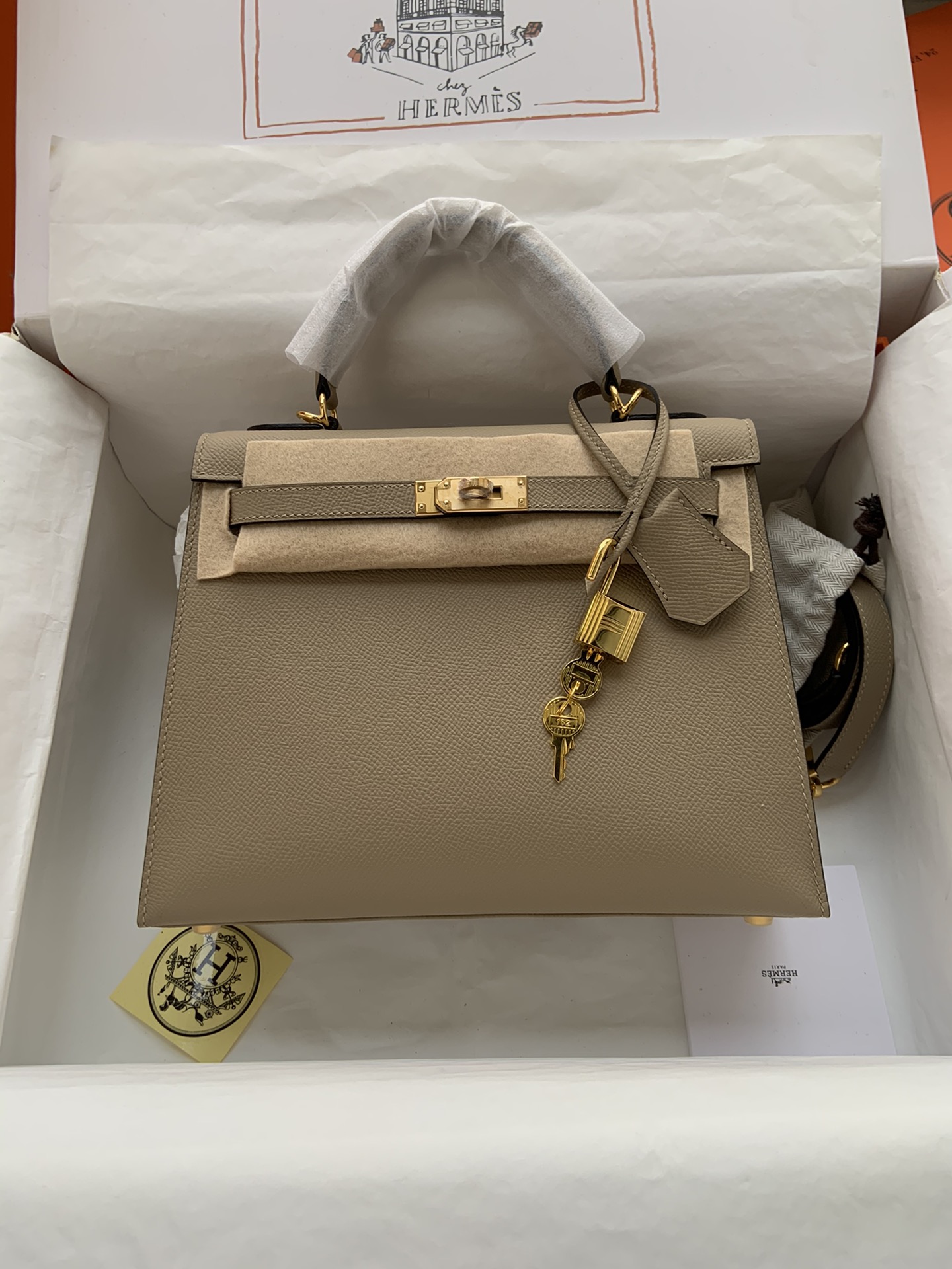 Hermes Kelly 25cm Handbag Shoulder Bag in Trench Epsom Leather